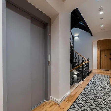 Zielona Harmony By Bookinghost Poznań