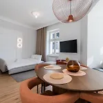 Zielona Harmony By Bookinghost Apartamento