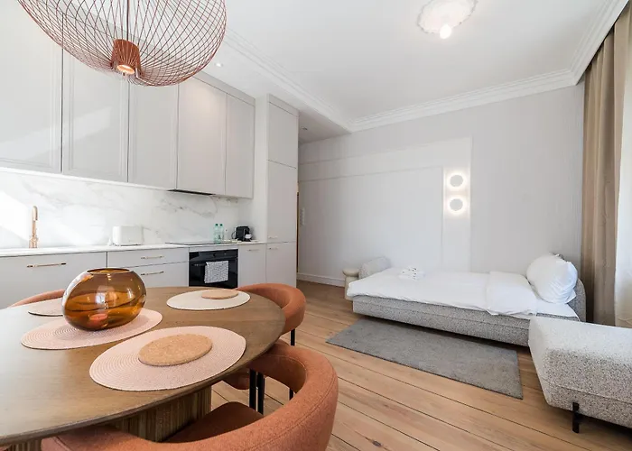 Zielona Harmony By Bookinghost * Posen