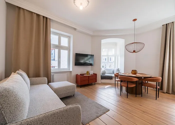 Zielona Harmony By Bookinghost *